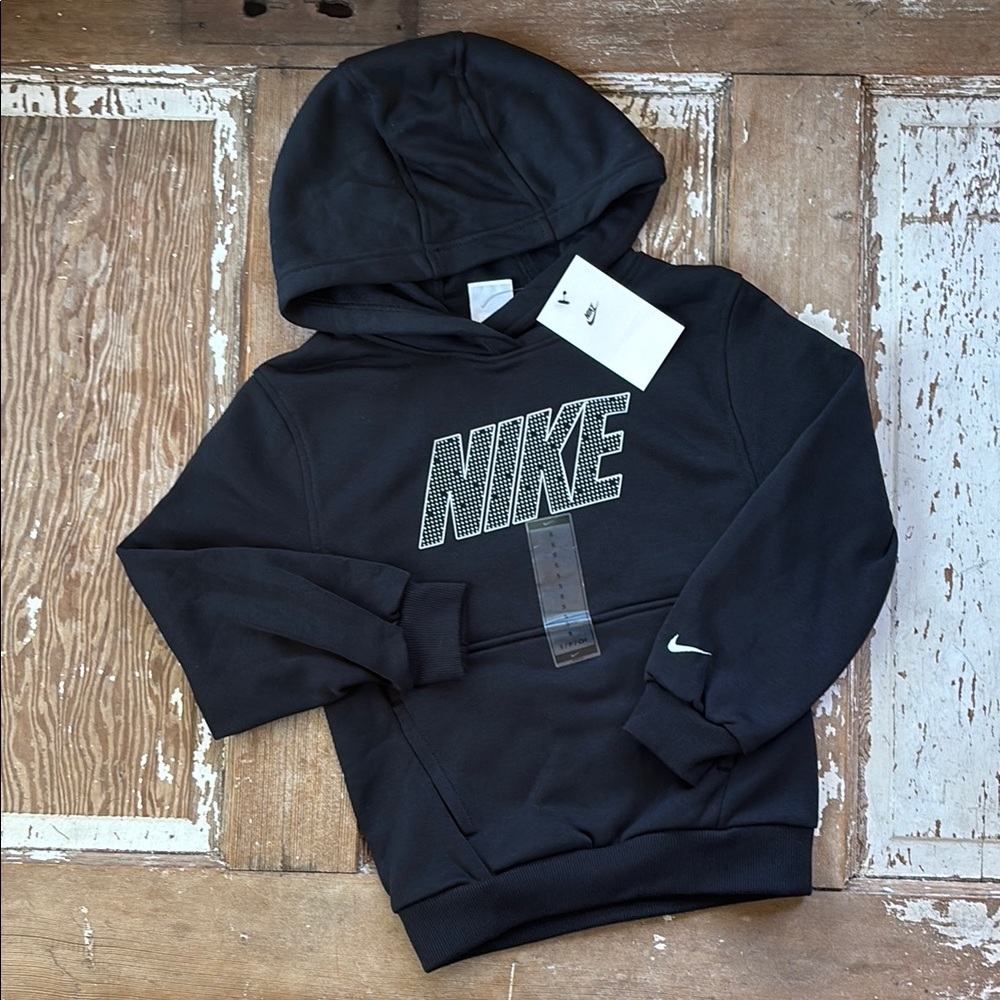 Nike Black Kids Hoodie with Logo - Small